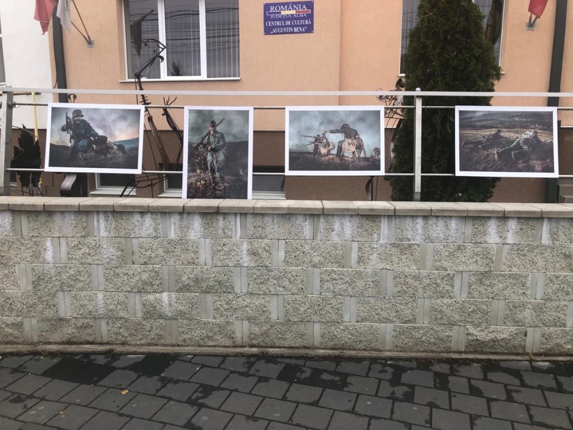 Expoziție de fotografie dedicată Zilei Naționale a României