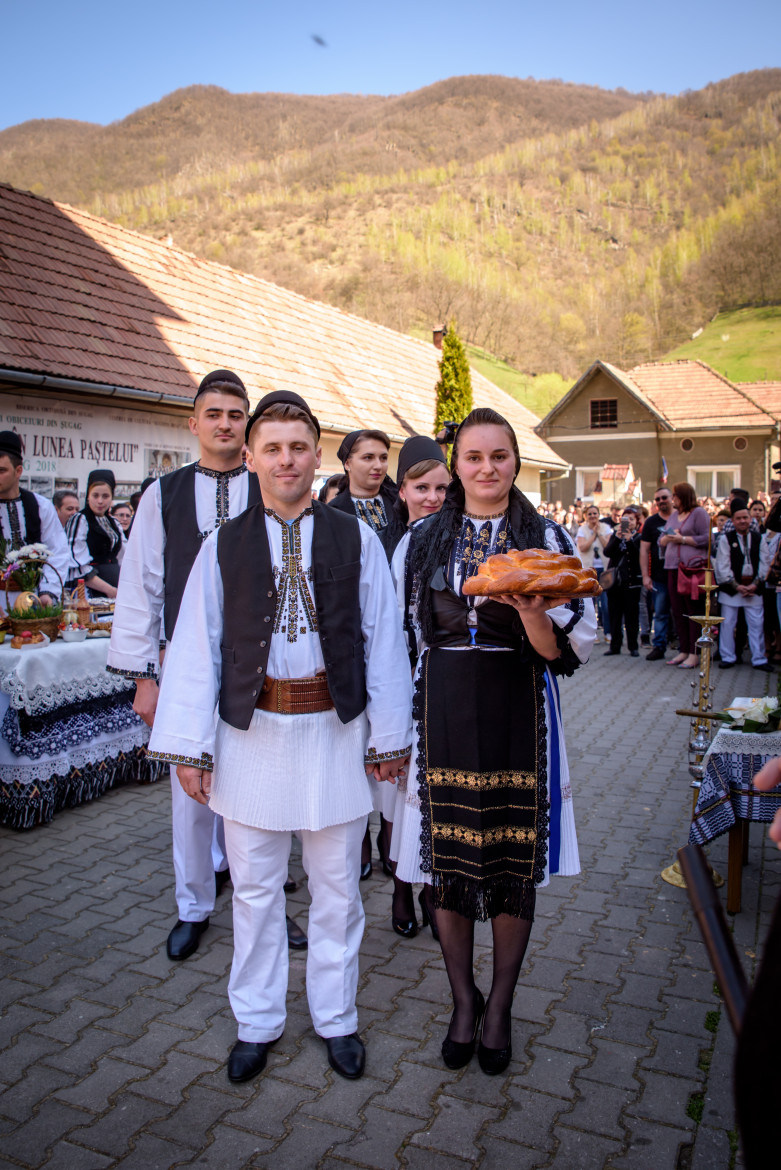 Statu’ la vase în Lunea Paștelui