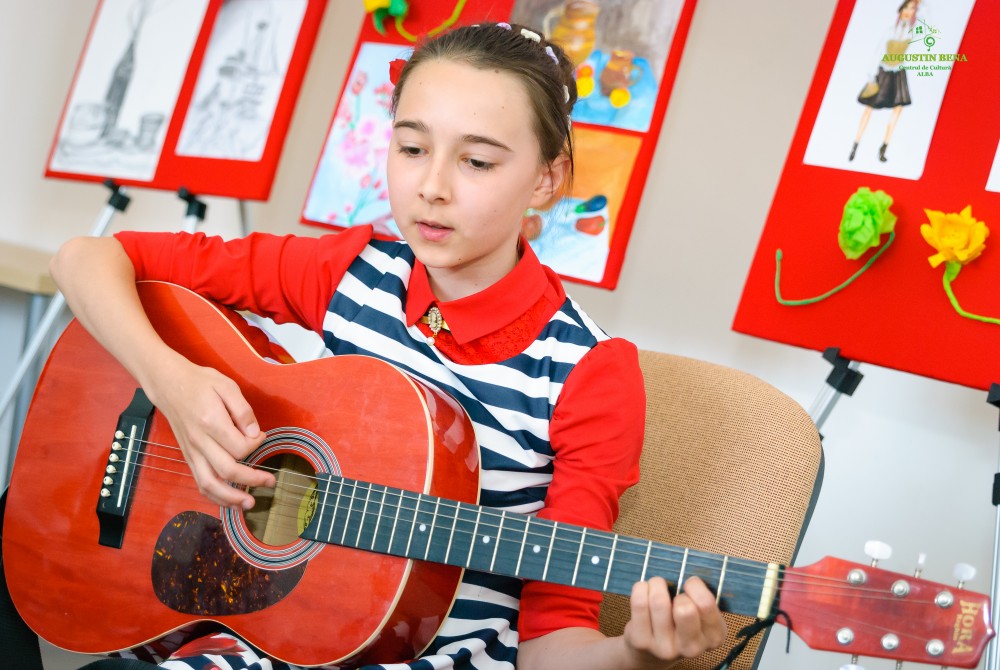 Școala de Arte și Meșteșuguri