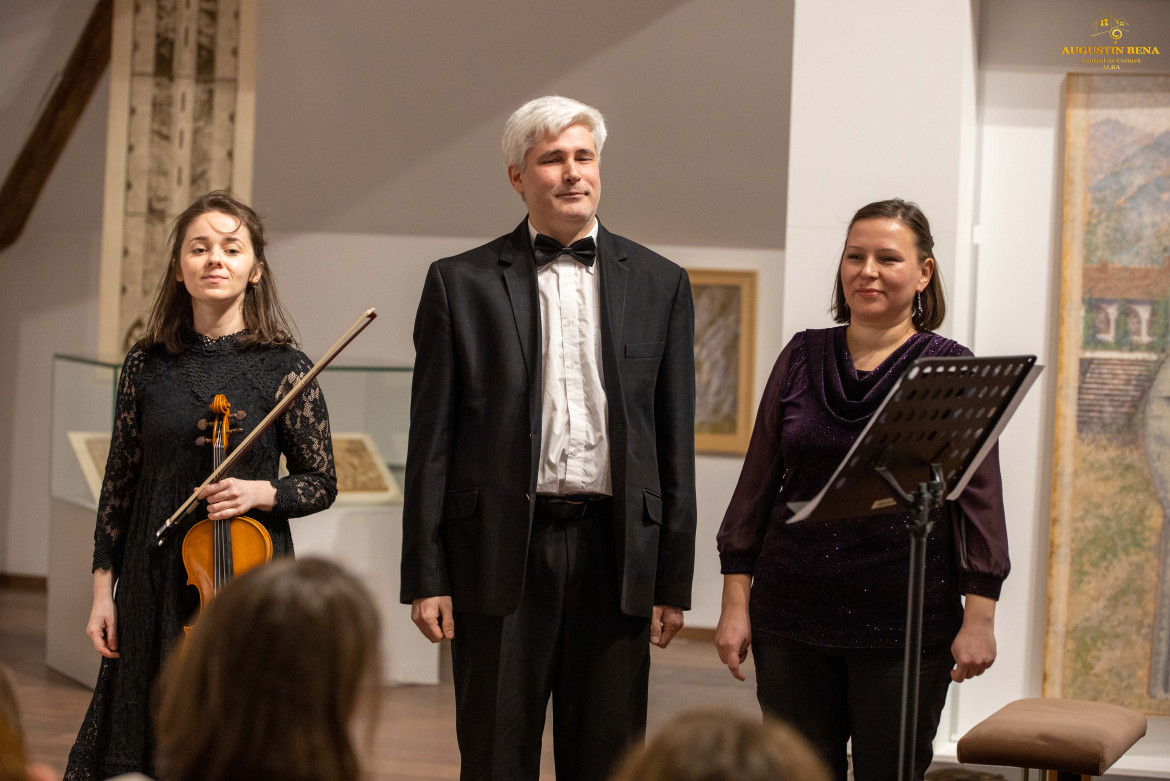 Concert cameral extraordinar și expoziție de artă fotografică, organizate la Alba Iulia cu ocazia Zilei Culturii Naționale